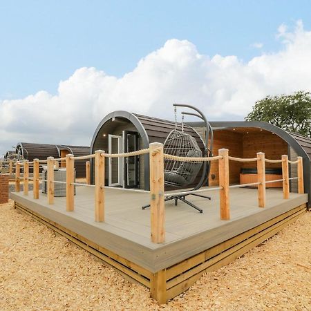 Laird Lodge 2 로커비 외부 사진